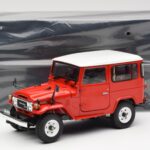 Toyota Land Cruiser FJ40 Van Rdeč Kyosho 1:18 - image 8 of 8