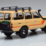 Toyota Land Cruiser 60 Bež Z Opcijskimi Deli Kyosho 1:18 - image 3 of 12