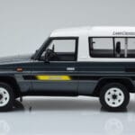 Toyota Land Cruiser LJ73 Siv Otto 1:18 - image 3 of 6