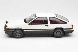 Toyota Sprinter Trueno AE86 Bel Otto 1:18 OT444B Smola – slika 3 od 6