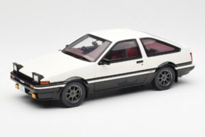 Toyota Sprinter Trueno AE86 Bel Otto 1:18