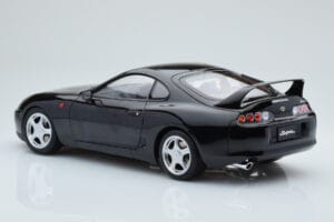 Toyota Supra A80 Črna LCD 1:18 LCD18020-BL Kovina – slika 3 od 7