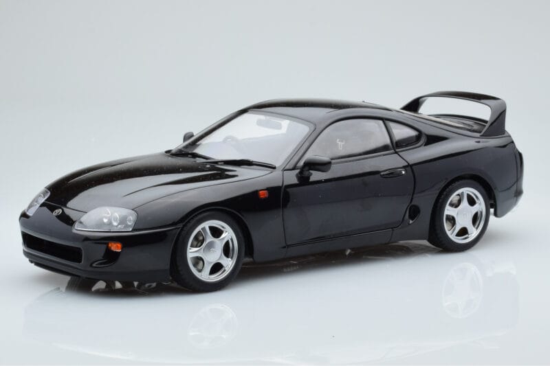 Toyota Supra A80 Črna LCD 1:18