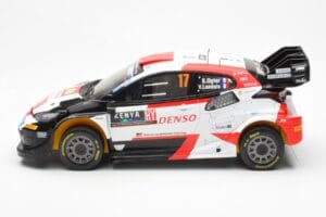 Toyota GR Yaris Rally1 #17 S. Ogier / V. Landais Safari Rally Kenya 2023 IXO 1:18 18RMC173A Kovina – slika 3 od 6