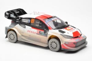 Toyota GR Yaris Rally1 #69 K. Rovanpera / J. Halttunen Safari Rally Kenya 2023 Dirty Version IXO 1:18 18RMC173B Kovina – slika 4 od 6
