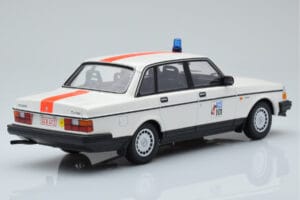 Volvo 240 GL Policija Belgija Minichamps 1:18 155171492 Kovina – slika 2 od 6