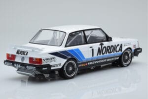 Volvo 240 Turbo Nordica #1 J. Cecotto / A. Olafsson ETCC Brno 1986 IXO 1:18 18RMC087 Kovina – slika 2 od 6