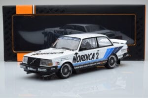 Volvo 240 Turbo Nordica #2 U. Granberg / T. Lindstrom ETCC Brno 1986 IXO 1:18 18RMC088 Kovina – slika 6 od 6
