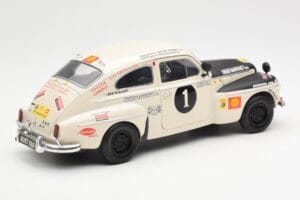 Volvo PV 544 Rally Revell 1:18 8922 Kovina – slika 3 od 8