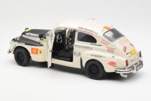 Volvo PV 544 Rally Revell 1:18 8922 Kovina – slika 5 od 8