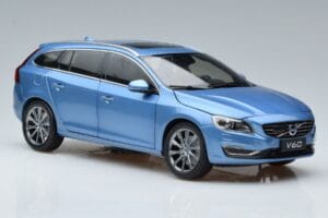 Volvo V60 D3 Power Moder FAW 1:18 9430839 Kovina – slika 5 od 7