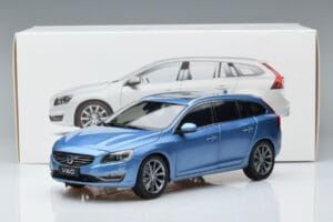 Volvo V60 D3 Power Moder FAW 1:18 9430839 Kovina – slika 7 od 7