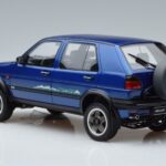 Volkswagen Golf Country Mk2 Modra Otto 1:18 OT973 Smola - image 5 of 6
