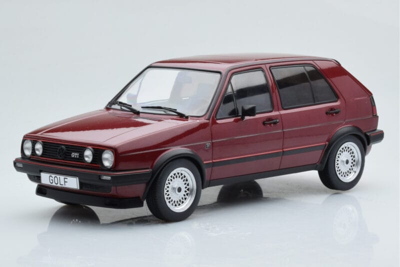 Volkswagen Golf GTI Mk2 Rdeč MCG 1:18