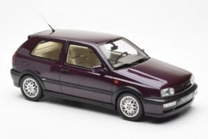 Volkswagen Golf Mk3 VR6 Syncro Temno Vijolična Biser Otto 1:18 OT1052 Smola – slika 4 od 6