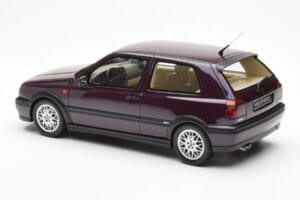 Volkswagen Golf Mk3 VR6 Syncro Temno Vijolična Biser Otto 1:18 OT1052 Smola – slika 5 od 6