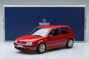 Volkswagen Golf Mk4 Rdeč Norev 1:18 188573 Kovina – slika 7 od 7