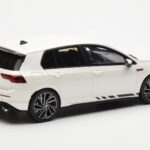 Volkswagen Golf GTI Mk8 Clubsport Bel Otto 1:18 - image 2 of 6