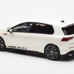 Volkswagen Golf GTI Mk8 Clubsport Bel Otto 1:18 - image 5 of 6