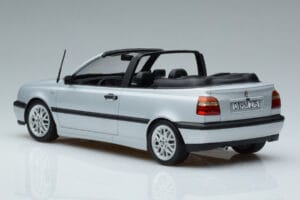 Volkswagen Golf Mk3 Kabriolet Srebrna Norev 1:18 188468 Kovina – slika 5 od 6