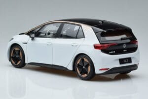 Volkswagen ID.3 Bela FAW 1:18 ZVN000001WEI Kovina – slika 6 od 7
