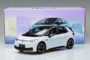 Volkswagen ID.3 Bela FAW 1:18 ZVN000001WEI Kovina – slika 7 od 7
