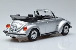 Volkswagen Beetle 1303 Kabriolet Srebrna Norev 1:18 188530 Kovina – slika 2 od 6