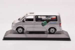 Volkswagen Multivan T5 Srebrna Heli Coil Edition Minichamps 1:43