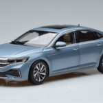 Volkswagen Passat B8 Moder FAW 1:18 ZVF000003A Kovina