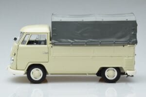 Volkswagen T1b Pickup Schuco 1:18 450037000 Kovina – slika 4 od 7
