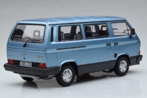 Volkswagen T3 Multivan Modra Norev 1:18 188544 Kovina – slika 2 od 6