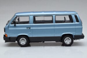Volkswagen T3 Multivan Modra Norev 1:18 188544 Kovina – slika 3 od 6