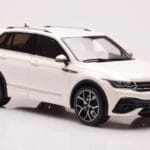 Volkswagen Tiguan R Bela Otto 1:18 - image 4 of 6