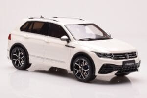 Volkswagen Tiguan R Bela Otto 1:18 OT1001 Smola – slika 4 od 6