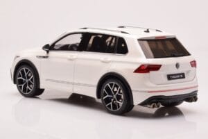 Volkswagen Tiguan R Bela Otto 1:18 OT1001 Smola – slika 5 od 6