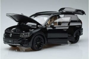 Volkswagen Touareg CR Črn FAW 1:18 LTC761021BLA Kovina – slika 2 od 7