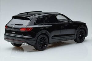 Volkswagen Touareg CR Črn FAW 1:18 LTC761021BLA Kovina – slika 3 od 7