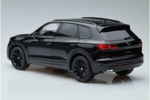 Volkswagen Touareg CR Črn FAW 1:18 LTC761021BLA Kovina – slika 6 od 7