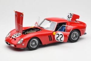 Ferrari 250 GTO #22 24 Hours of Le Mans 1962 Kyosho 1:18 08432B Kovina – slika 2 od 8