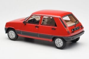 Renault 5 GTL Rdeč Otto 1:18 OT1147 Smola – slika 5 od 6