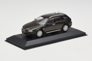 Alfa Romeo 159 Brooklands Green Minichamps 1:43 400120411 Kovina – slika 2 od 4