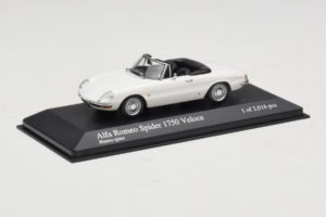 Alfa Romeo 1750 Spider Veloce Bela Minichamps 1:43 400120530 Kovina – slika 2 od 4