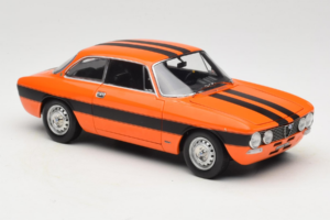 Alfa Romeo 2000 GTV Oranžen Norev 1:18 187918 Kovina – slika 6 od 8
