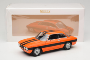 Alfa Romeo 2000 GTV Oranžen Norev 1:18 187918 Kovina – slika 8 od 8