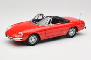 Alfa Romeo 2000 Spider Rdeč Minichamps 1:18 180120930 Kovina
