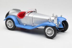 Alfa Romeo 2300 Spider Srebrnomodra Bburago 1:18 3008 Kovina – slika 6 od 8