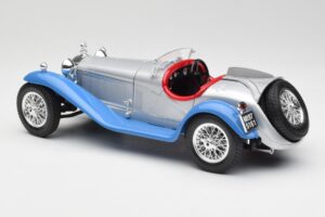 Alfa Romeo 2300 Spider Srebrnomodra Bburago 1:18 3008 Kovina – slika 7 od 8