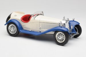 Alfa Romeo 2300 Spider Bel & Moder Bburago 1:18 3008-M1 Kovina – slika 4 od 6