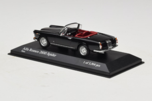 Alfa Romeo 2600 Spider Črna Minichamps 1:43 400120630 Kovina – slika 3 od 4