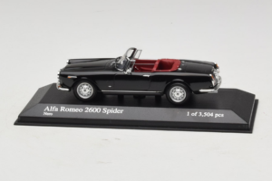 Alfa Romeo 2600 Spider Črna Minichamps 1:43 400120630 Kovina